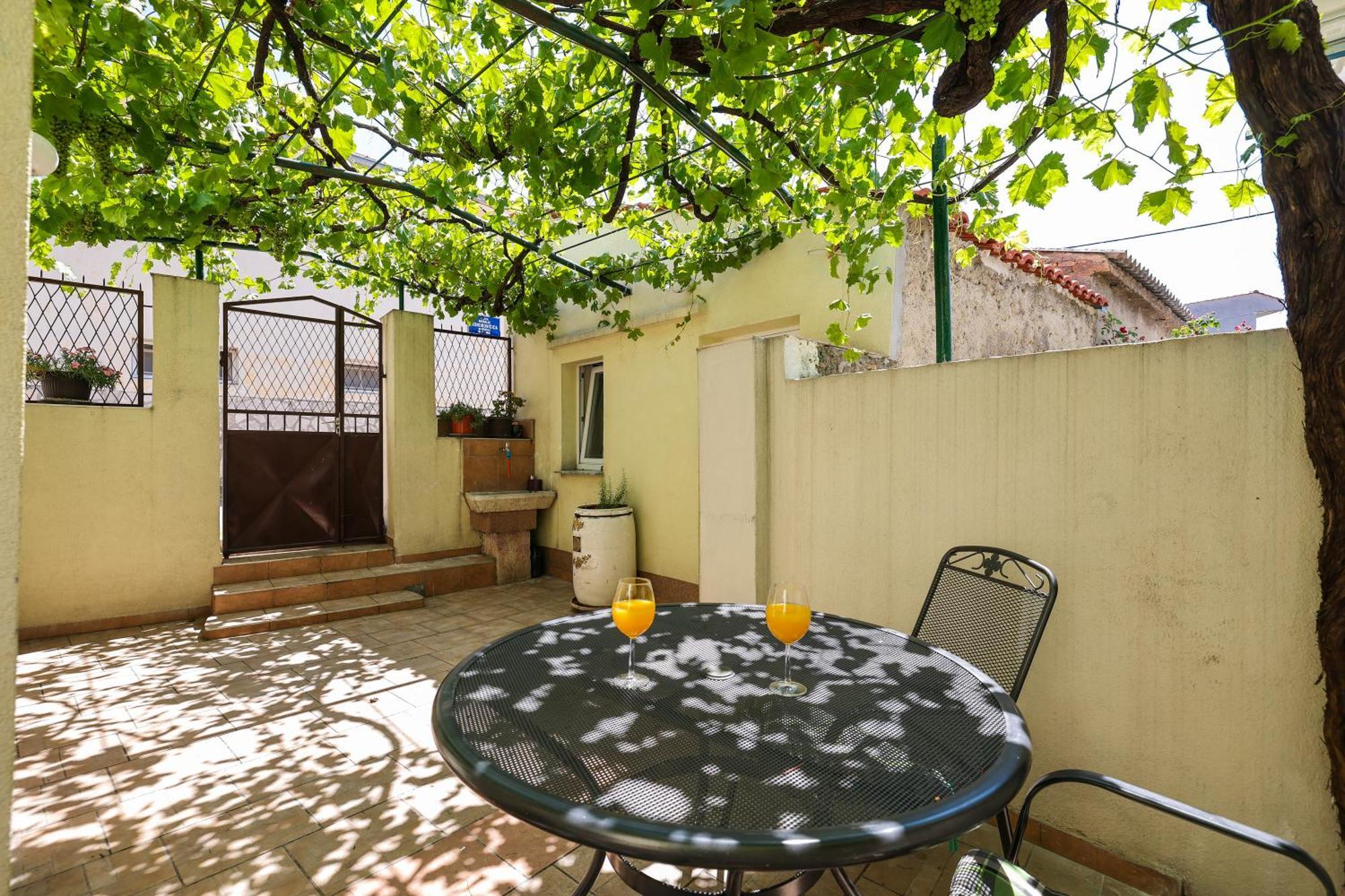Vacation House Jakov Villa Zadar Eksteriør bilde